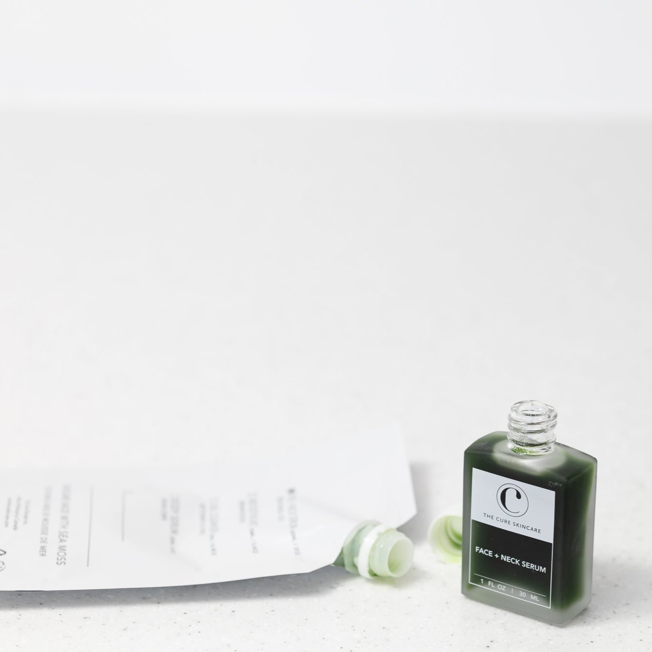 REFILL Face + Neck Serum 60ML